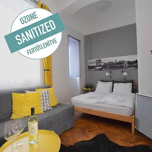 Standard By Hi5 - Chainbridge Apartament Budapeszt